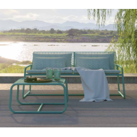 Outdoor two-seater Lolita sofa in modern metal design by Meme Design.