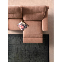 Swing Bent sofa with enveloping backrest by Samoa