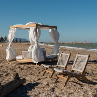 Cama de día con dosel Zante de Rosa Splendiani