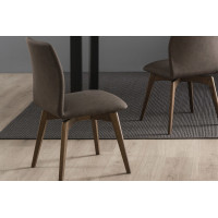 Indoor padded chair Connubia by Calligaris Hexa.
