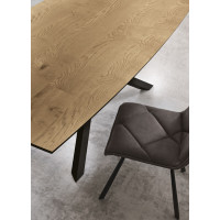 Extendable table with Floyd Capodarte veneered top